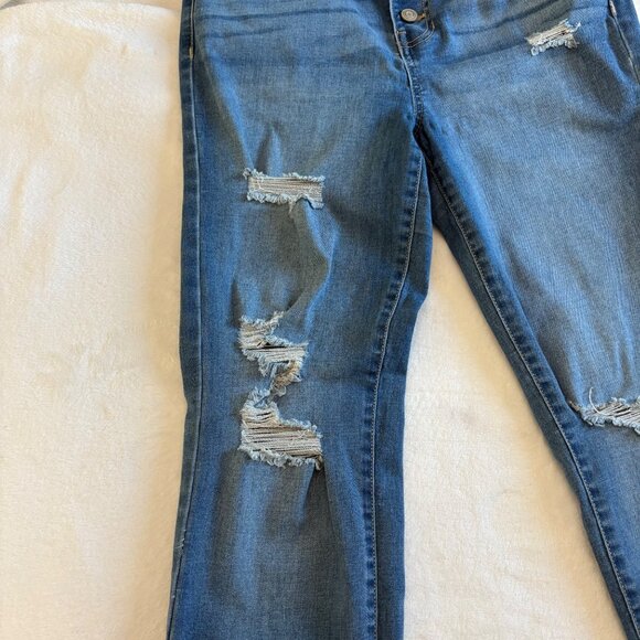 No Boundaries Womens Distressed High-Rise Skinny Jeans Junior Size 11 - Picture 10 of 14